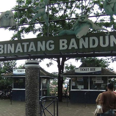 Zen Rooms Mundinglaya Dago バンドゥン エクステリア 写真